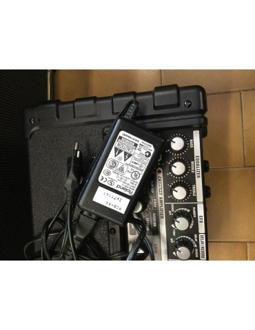 ROLAND MICRO CUBE BASS RX - AMPLIFICATORE PER BASSO CON EFFETTI EX DEMO