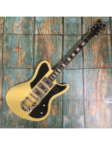 CHITARRA ELETTRICA SCHECTER ULTRA III BIGSBY USATA