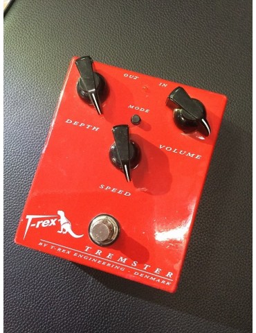 T REX TREMSTER TREMOLO VIBRATO EFFETTO CHITARRA USATO