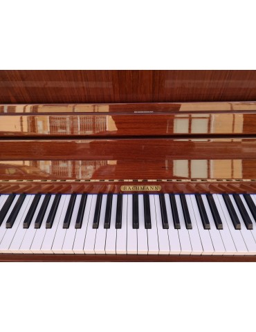 Pianoforte verticale BACHMANN Noce Lucido 