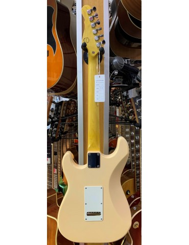 CHITARRA ELETTRICA SOLID BODY G&L S-500 Tribute series vintage white